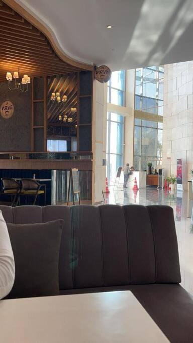 Countryside Luxury Suites - Supernova Noida نيودلهي المظهر الخارجي الصورة