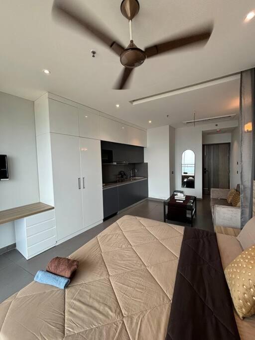 Countryside Luxury Suites - Supernova Noida نيودلهي المظهر الخارجي الصورة