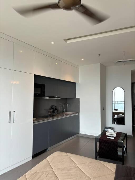 Countryside Luxury Suites - Supernova Noida نيودلهي المظهر الخارجي الصورة