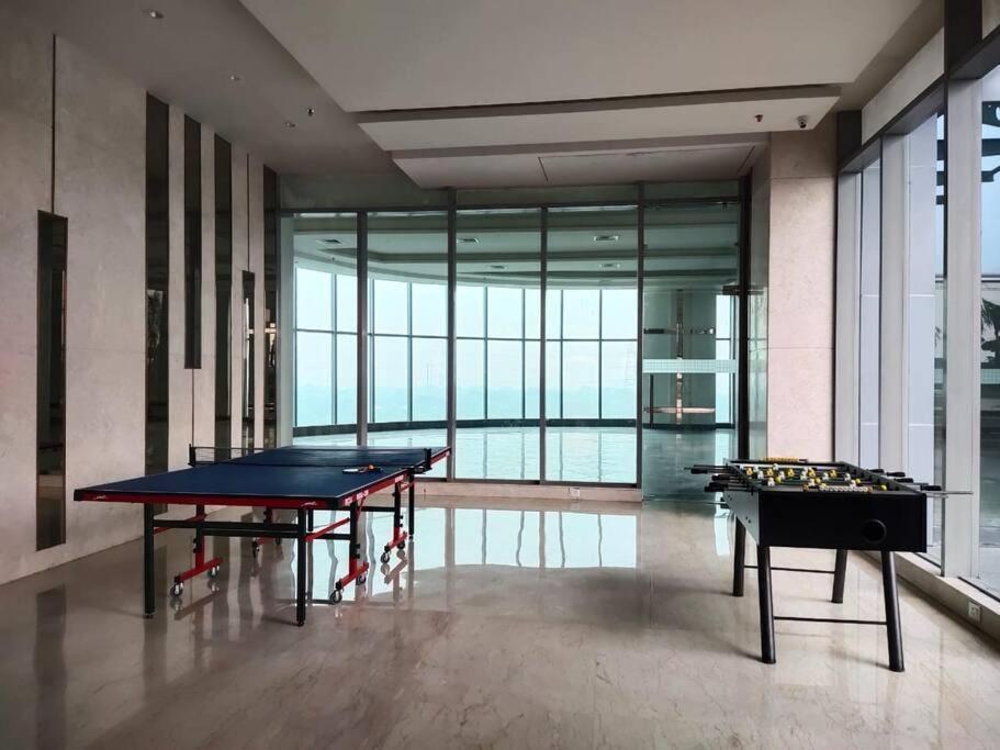 Countryside Luxury Suites - Supernova Noida نيودلهي المظهر الخارجي الصورة