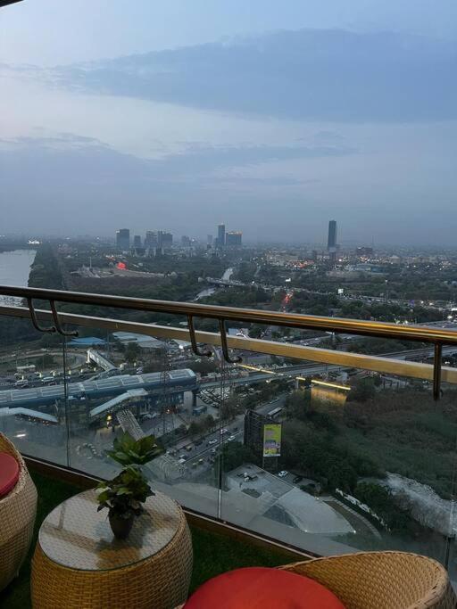 Countryside Luxury Suites - Supernova Noida نيودلهي المظهر الخارجي الصورة